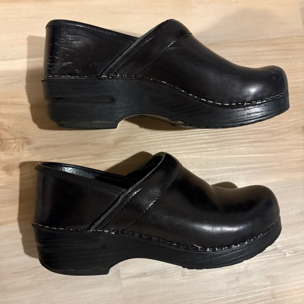 Classic Black Women's Dansko Clogs